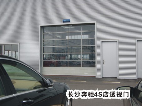 配合整體建筑z好的汽車(chē)4S店車(chē)庫(kù)門(mén)