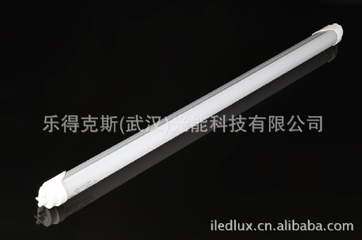 樂(lè)思T8 LED日光燈12W 湖北LED燈生產(chǎn)廠家